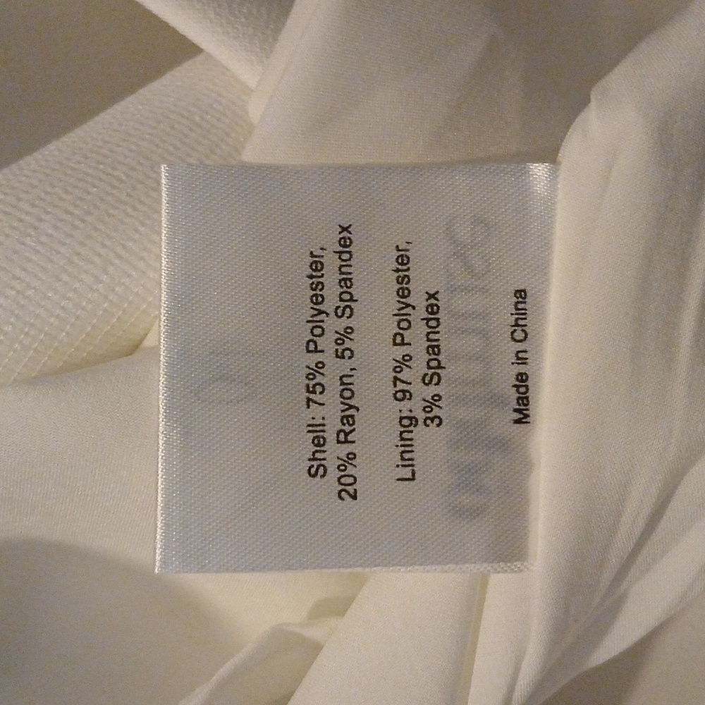 $485 Oddmuse London Elegant White Dress with Pearls, - Picture 9 of 9